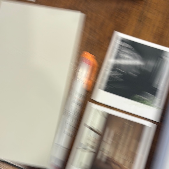 Cloth and Paper Bundle - Picture 12 of 12